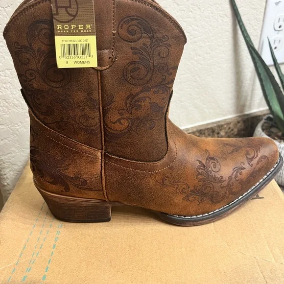 Roper Brown Ankle Boots with Floral Design - Picture 3 of 4